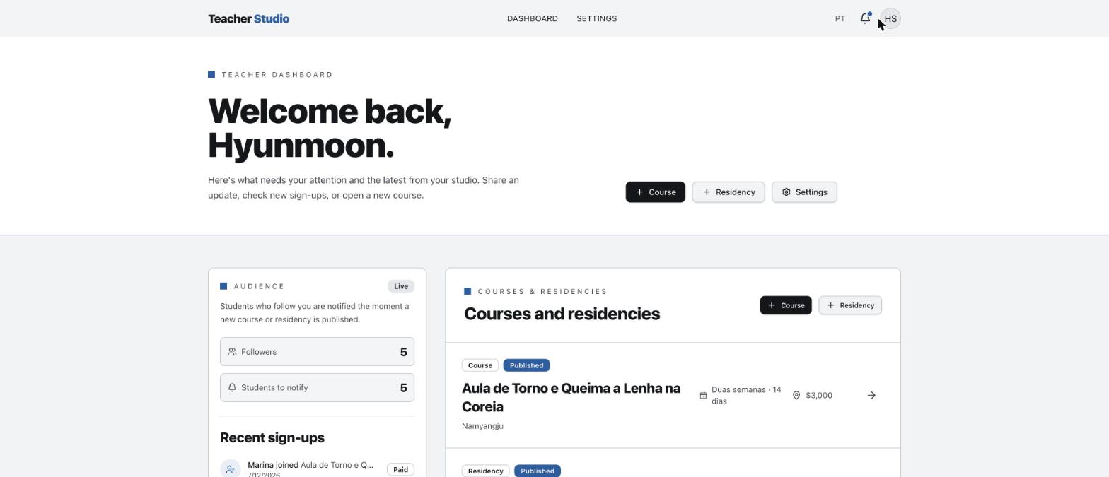 Teacher Studio — audience, sign-ups and your courses at a glance